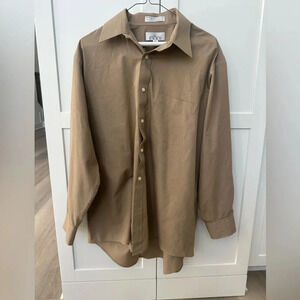 Enro Non-Iron Long Sleeve button shirt 161/2 32-33 
Dress Shirt Mens